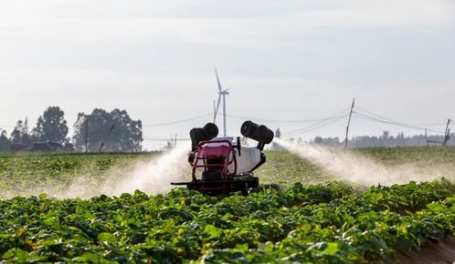 智能農機上天入地,無人化真是未來農業的風口嗎